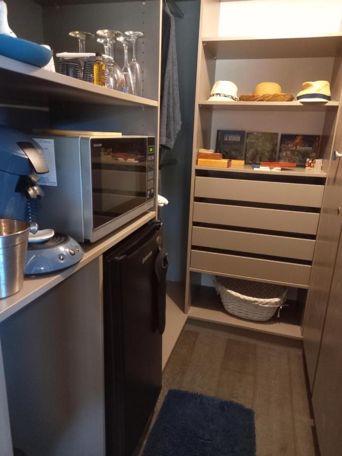 Suite Indigo Jacuzzi Prive Piscine Vue Mer Acces Cuisine Laverie แซ็ง-ปีแยร์ ภายนอก รูปภาพ